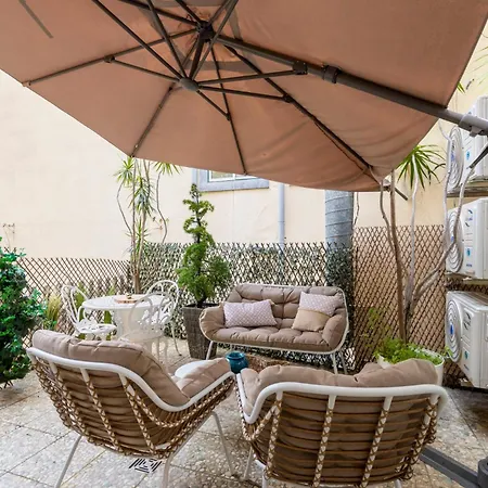 Ferienhaus Cozy 3br Near Av Liberdade Sleeps 8 Patio *