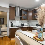 Prázdninový dům Cozy 3br Near Av Liberdade Sleeps 8 Patio *